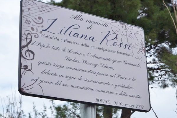 Bovino dedica il suo parco a Liliana Rossi